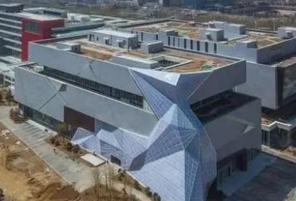 环链电动向日葵黄色网站在青岛图书馆新馆中担任吊重职务